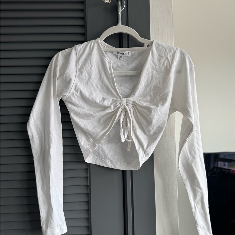 Missguided+ White Long Sleeve Tie Front Crop Blouse